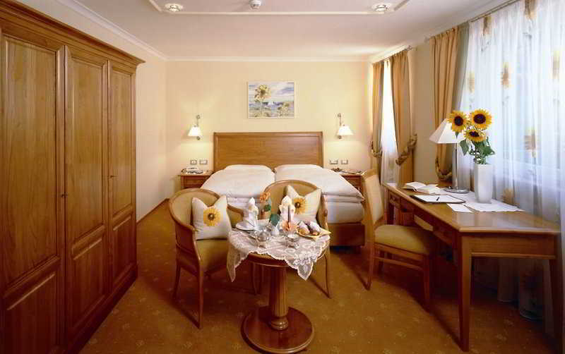 Hotel Aster Мерано Экстерьер фото