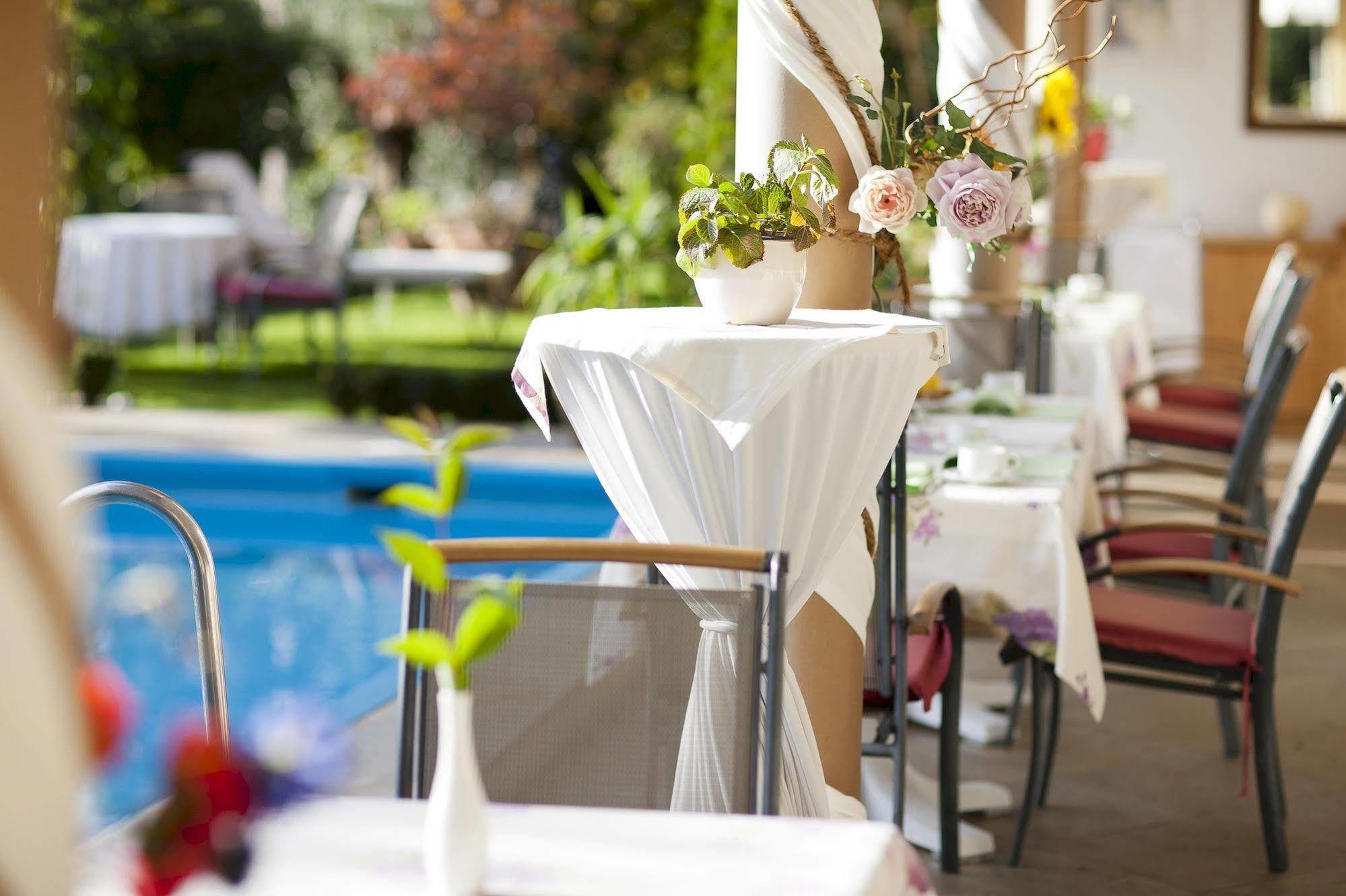 Hotel Aster Мерано Экстерьер фото